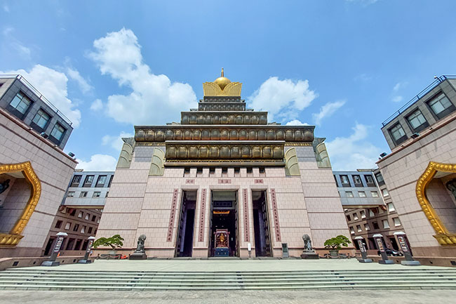 Hall of the Four Heavenly Kings